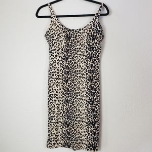 Sweet cheetah print dress in size Small